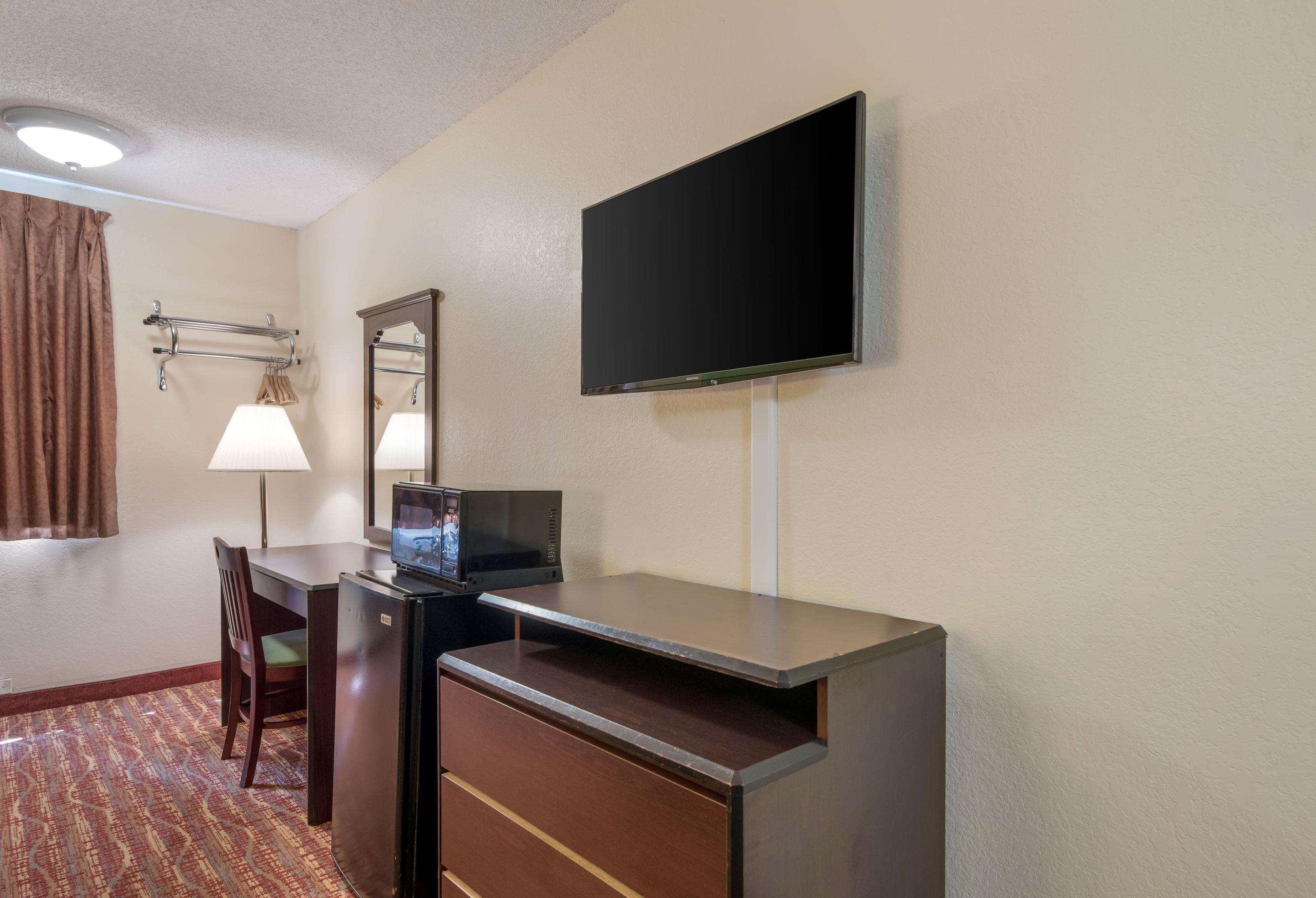 Rodeway Inn Benton Dış mekan fotoğraf