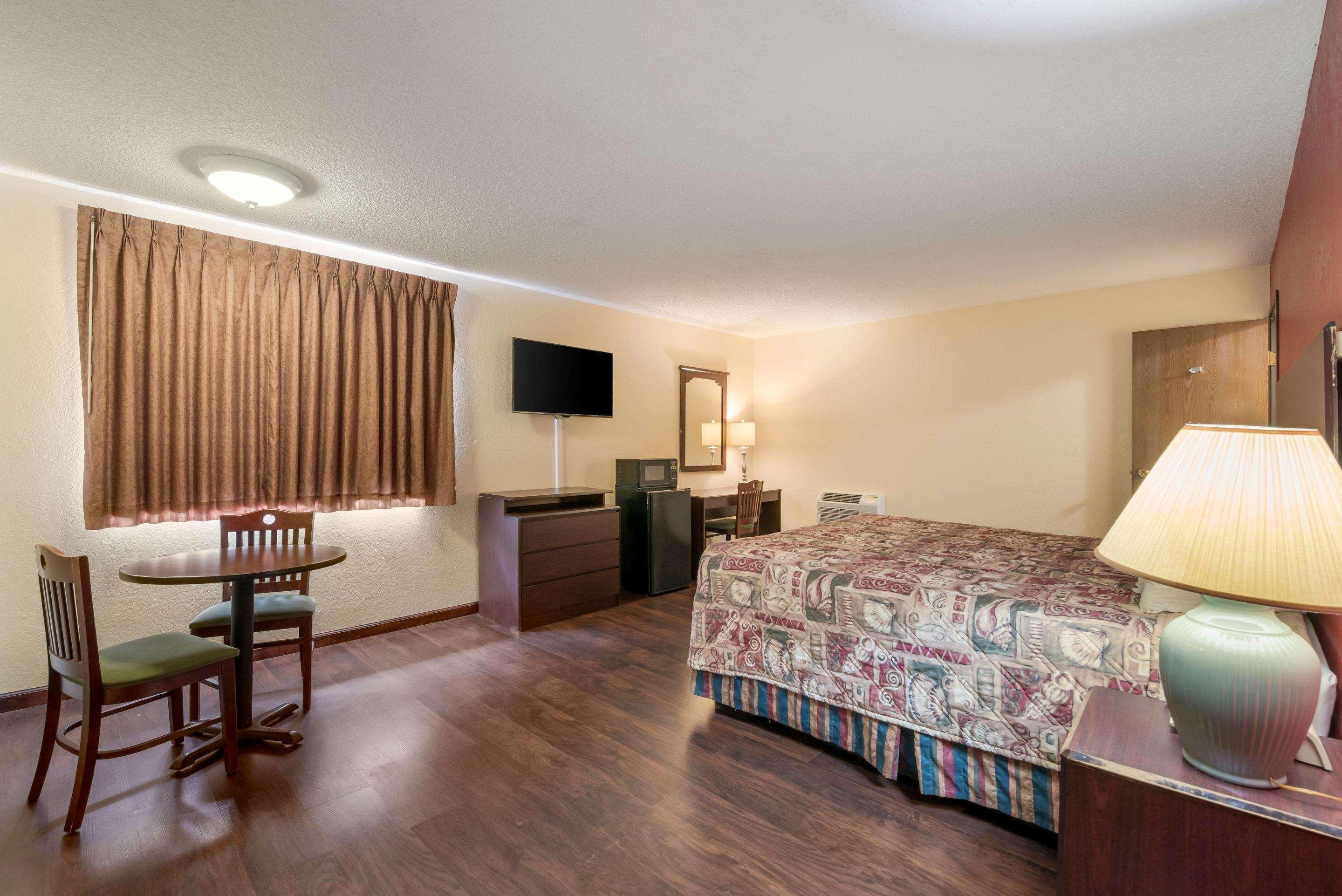 Rodeway Inn Benton Dış mekan fotoğraf
