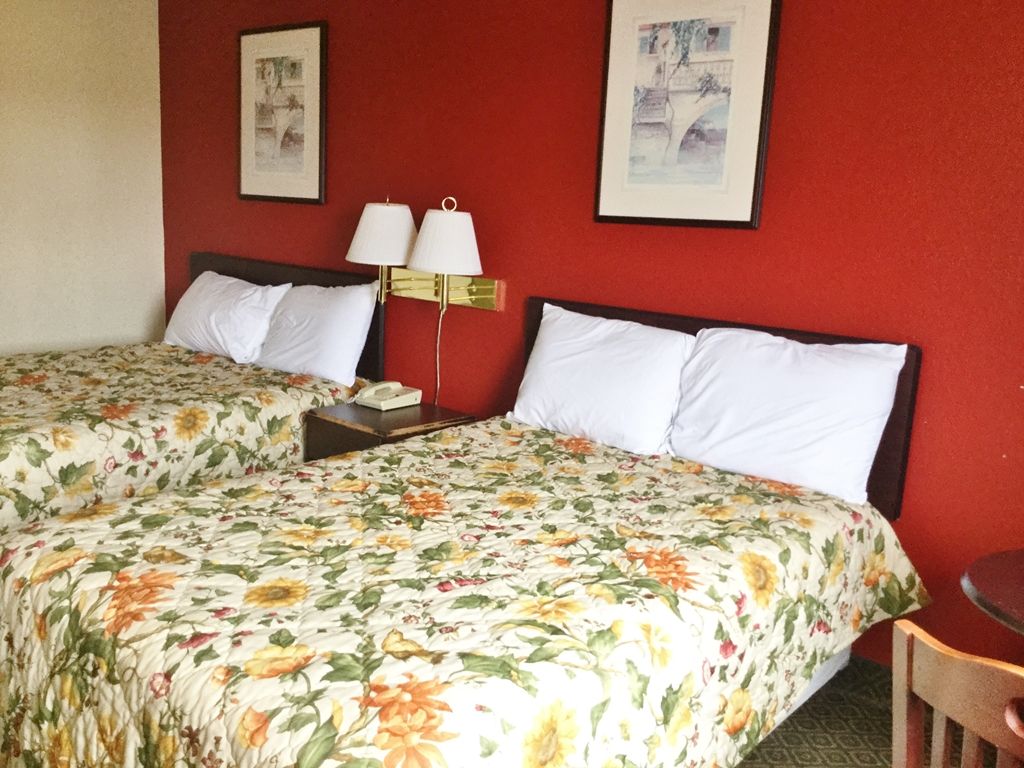 Rodeway Inn Benton Oda fotoğraf