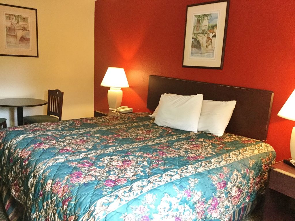 Rodeway Inn Benton Oda fotoğraf