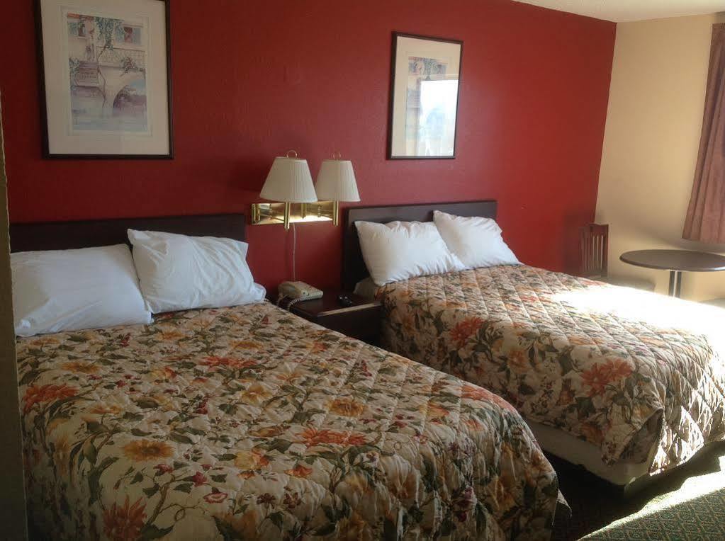 Rodeway Inn Benton Dış mekan fotoğraf