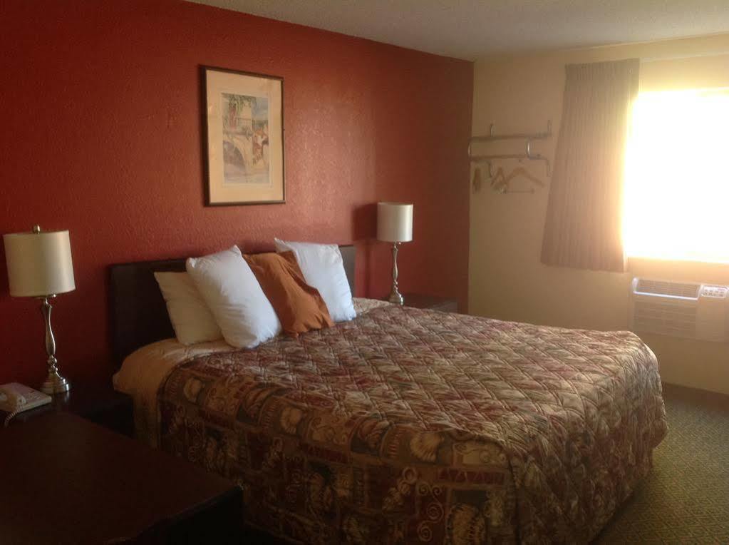 Rodeway Inn Benton Dış mekan fotoğraf